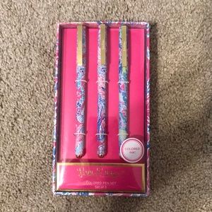 New Lilly Pulitzer colored pen set (set of 3)